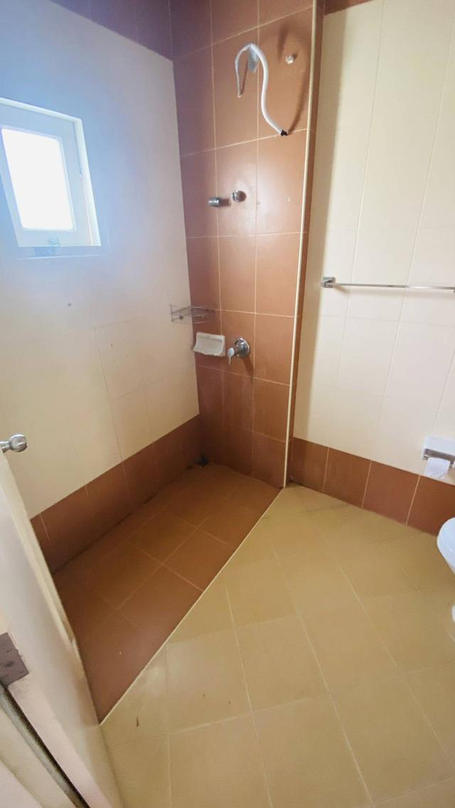 ขาย / เช่าบ้านเดี่ยว ตามสภาพ ชั้นเดียวใกล้สุขุมวิท ขนาด 58 ตร.วา 3 นอน 2 น้ำ ทำเลดีเดินทางสะดวก ( เลี้ยงสัตว์พันธุ์เล็กได้ ) 6