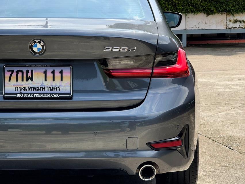 2020 BMW 320D LIMOUSINE รถมือเดียวออกป้ายแดง รถวิ่งน้อย เข้าศูนย์ทุกระยะ ไม่เคยมีอุบัติเหตุครับ 9