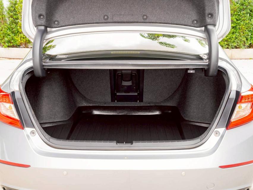 Honda Accord 1.5Turbo El ปี19 17