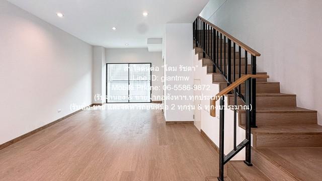 TOWNHOUSE ขายทาวน์โฮม 3 ชั้น รีโนเวทใหม่ ถ.ศรีนครินทร์-ร่มเกล้า 18.1 3 น 3 น้ำ 2 จอดรถ ราคา 4.29 ล้านบาท ทำเลทอง 4