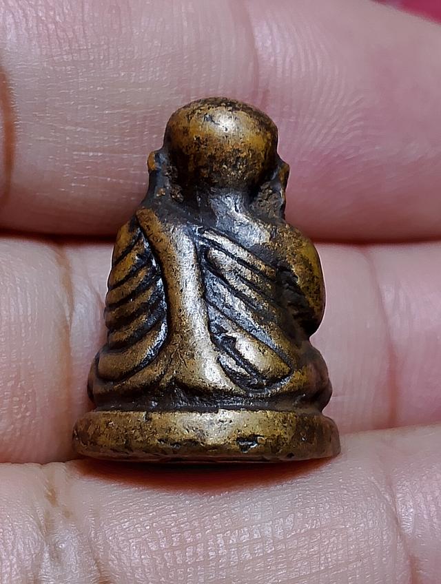 ขายพระ 2