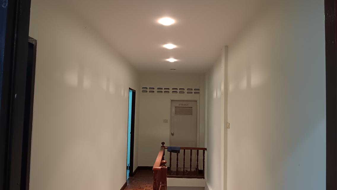 ให้เช่าทาวน์เฮ้าส์ Renovate ใหม่ ลาดพร้าว 47 แยก 9-5 2 ชั้น 26 ตร.ว. จอดรถ 2 คัน ใกล้ BTS 9