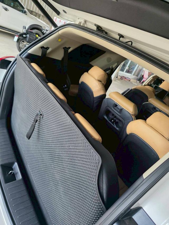 Kia Carnival 2.2Sxl ปี24 15