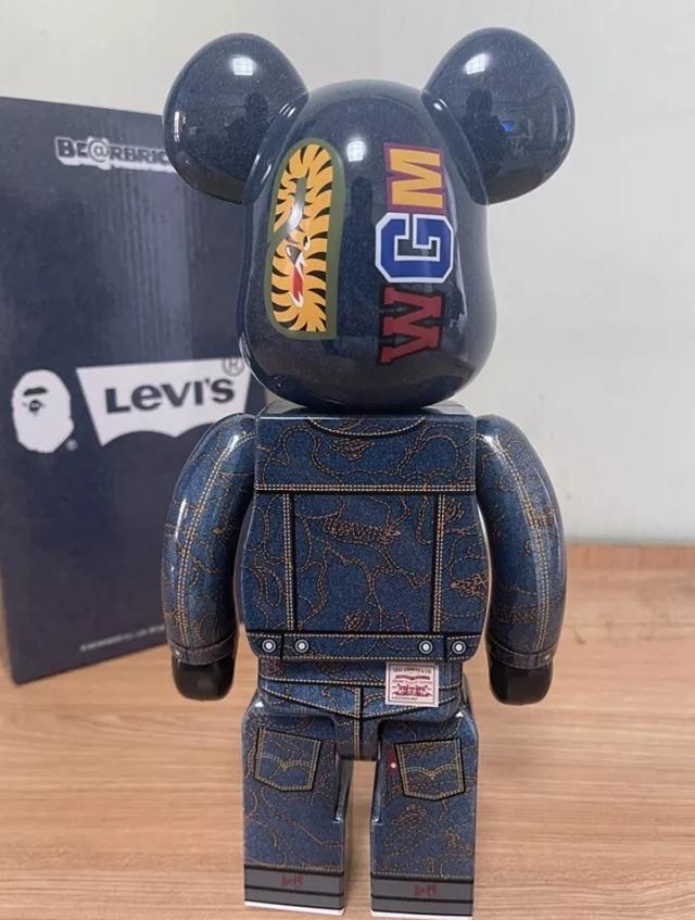 Bearbrick Levi's A BATHING APE 400% 2