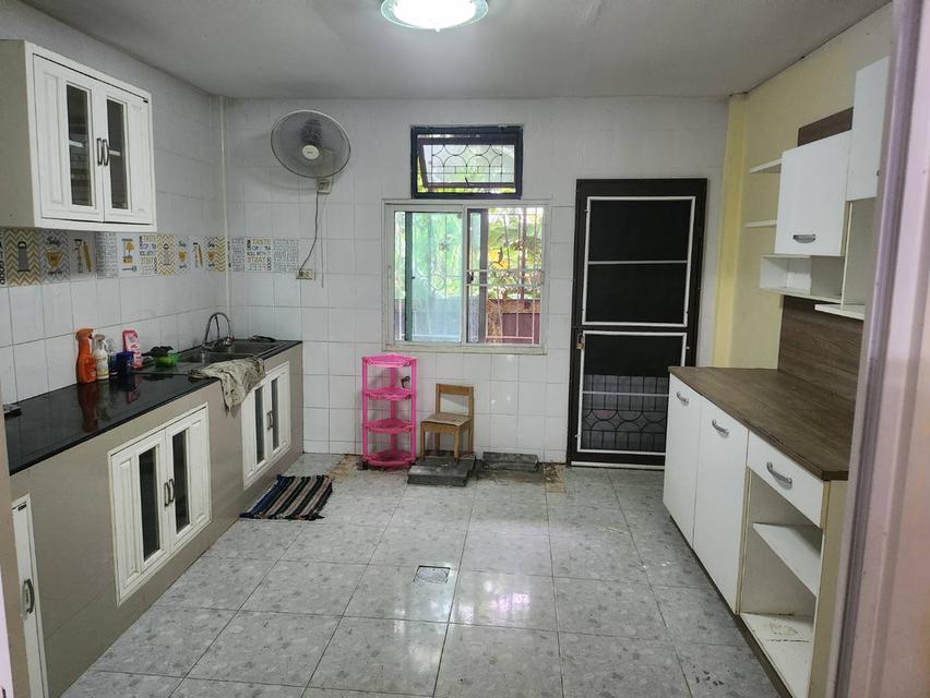 บ้านทาวเฮาท์ 2 ชั้น 4