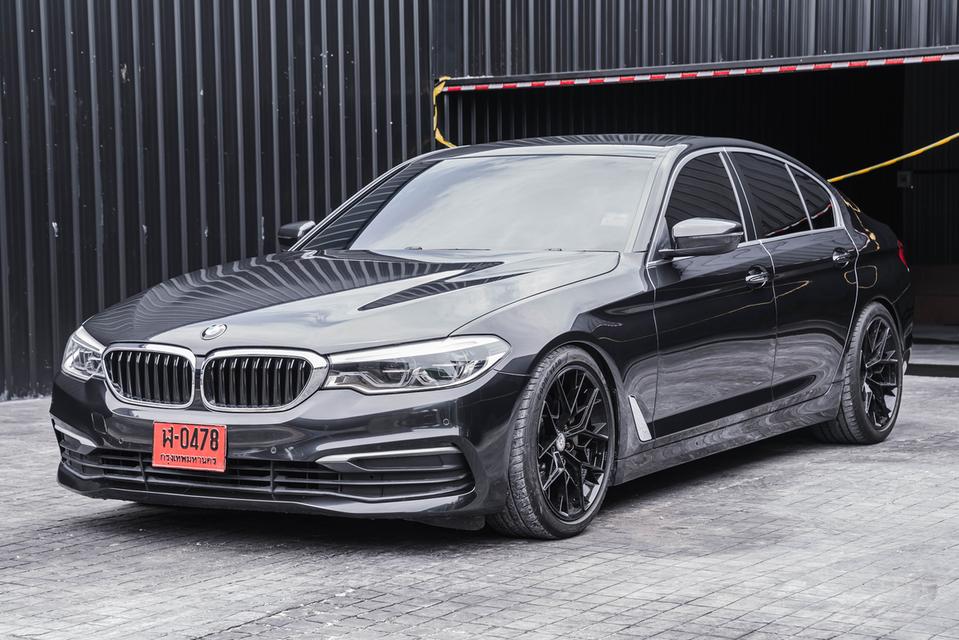 รหัสรถ 67GG6561 BMW 530i G30 ปี2017 