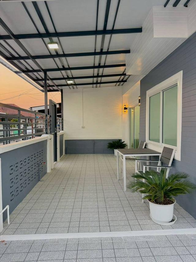 หมู่บ้านบัวทอง4 ถนนบ้านกล้วย-ไทรน้อย 5