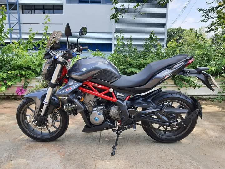 ปล่อยขายด่วน Benelli TNT 300 4