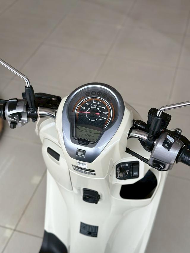 SCOOPY ไมล์หมื่นเดียว‼️ ปี2023 สีขาว เทา สุดคลีน 9