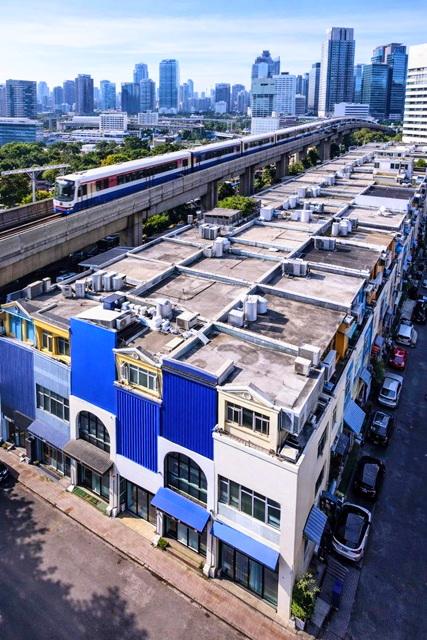 BTSปุณณวิถี 600ม. บน Skywalk อุดมสุข 800ม. 26ตร.ว. 520ตร.ม. ใหญ่มาก 8นอน ให้เช่าอาคาร โรงแรม 5ชั้น 8น้ำ ไบเทค บางนา 2.4 1