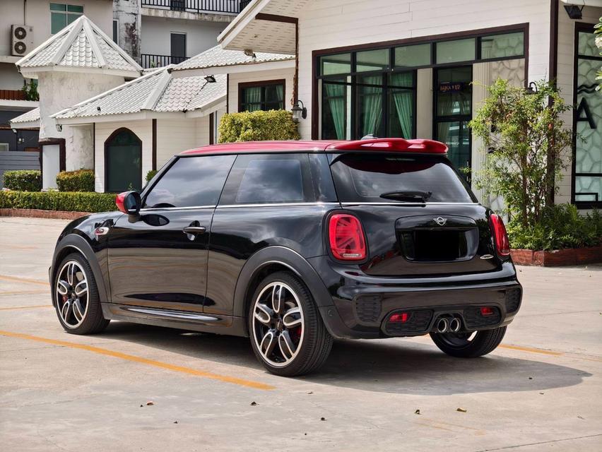 Mini John Cooper Works F56 ปี 2020  6