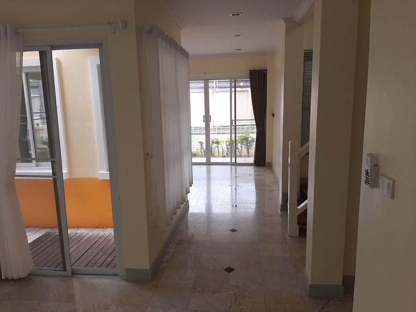 🏡🌟 บ้านเดี่ยวสองชั้นให้เช่า คุ้มค่า ทำเลดี ใกล้ตลาดและห้างสรรพสินค้า พร้อมทุกความสะดวกในการใช้ชีวิต 4