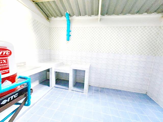 รัชดาภิเษก32 900ม. ลาดพร้าว35-41 Centralลาดพร้าว 2กม. เฟอร์ครบ 2แอร์ MRTภาวนา 1กม. MRTลาดพร้าว 1.3กม. ให้เช่าบ้านทาวน์เฮ 4