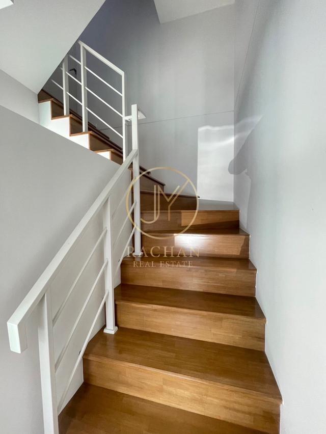 B69-301 ขายด่วน ทาวน์โฮม 3 ชั้น หมู่บ้านกลางเมือง ปิ่นเกล้า-จรัญฯเนื้อที่ 18.9 ตร.ว พื้นที่ใช้สอย 145 ตร.ม 3 ห้องนอน 3 ห้องน้ำ 13