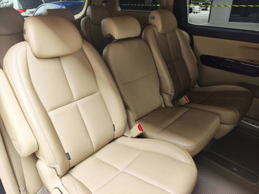 รถเข้าใหม่! KIA GRAND CARNIVAL 2.2 EX ปี 2018 สีดำ 12