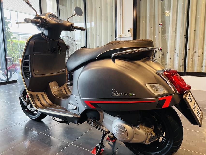 Vespa300GTS Super/2019 4