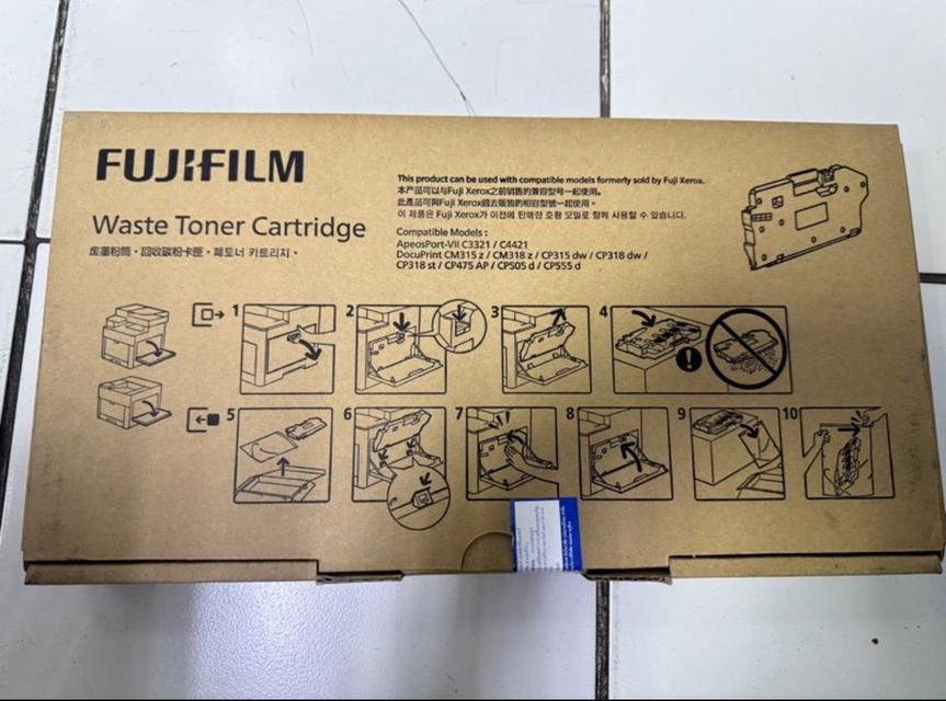 กล่องเก็บผงโทนเนอร์ที่สกปรก Fujifilm 