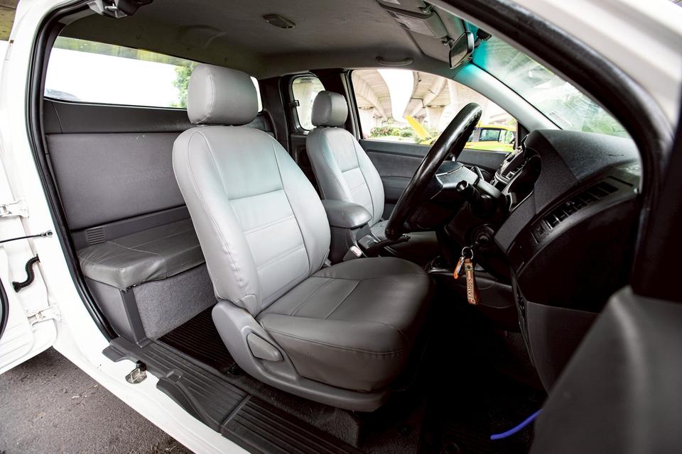 ขาย Toyota Vigo 2.5E ปี14 14