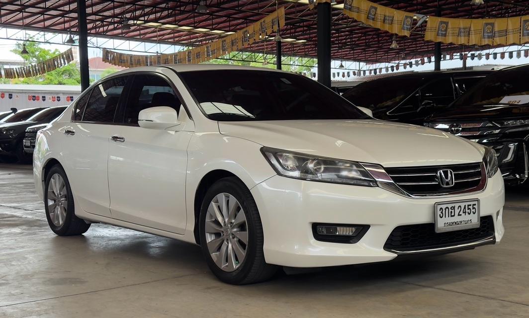 HONDA ACCORD 2.0 EL ปี 2015 รูปย่อยที่ 4
