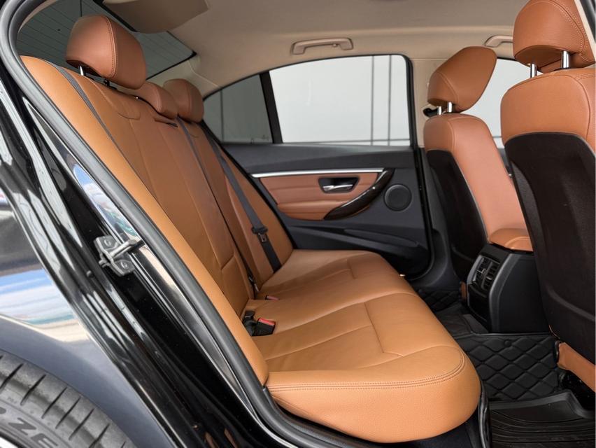 รหัสรถ WRT5507 2016 BMW SERIES 3, 320d LUXURY รูปที่ 16