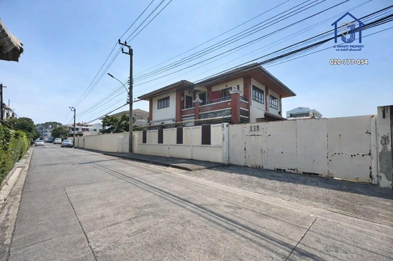 ขายบ้านเดี่ยว 2 ชั้น พร้อมโกดัง  174 ตร.วา ซอยวชิรธรรม 40 สุขุมวิท 101/1 ใกล้รถไฟฟ้าและทางด่วน 2