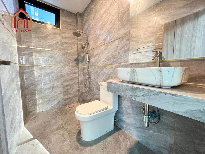 ขาย บ้านเดี่ยว ใกล้เซ็นทรัลนครปฐม ติดถนนสาธารณะ 2 ด้าน บ้านเลขที่สวย พร้อมอยู่ ไม่เคยพักอาศัย วัสดุอย่างดี ถนนยิงเป้าใต้ ซอยตรงข้าม สวนราชพฤกษ์เอราวัณ 16