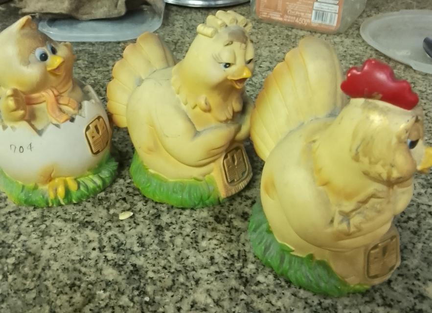 กระปุกออมสินธกสครอบครัวกุ๊กไก่ รูปที่ 2