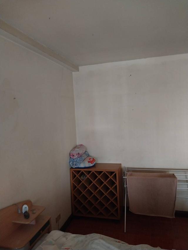 ขายคอนโดสาธรพรีเมียร์เพลส (Sathorn Premier Place) 1.35ล้าน 0845682818 2