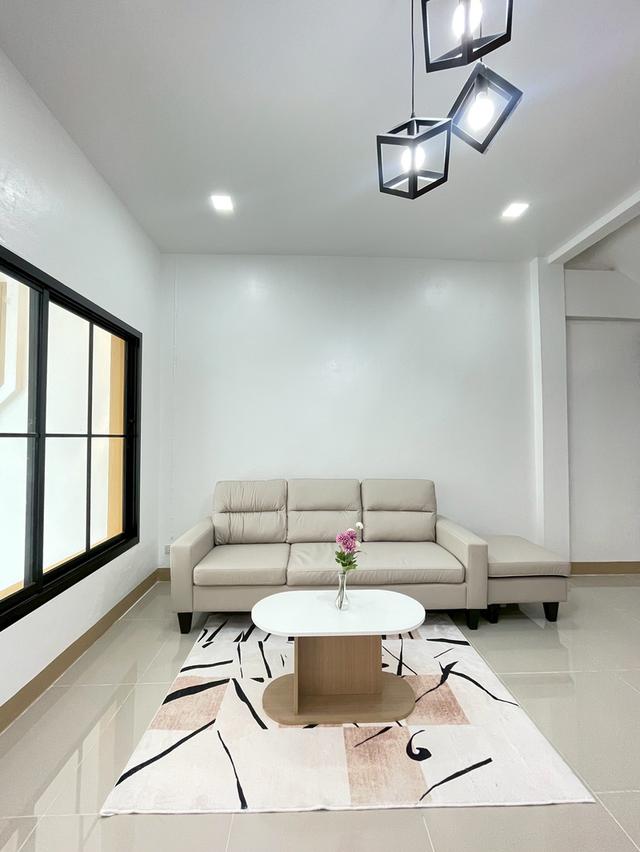 หมู่บ้านมณีรินทร์เลคแอนพาร์ค  4