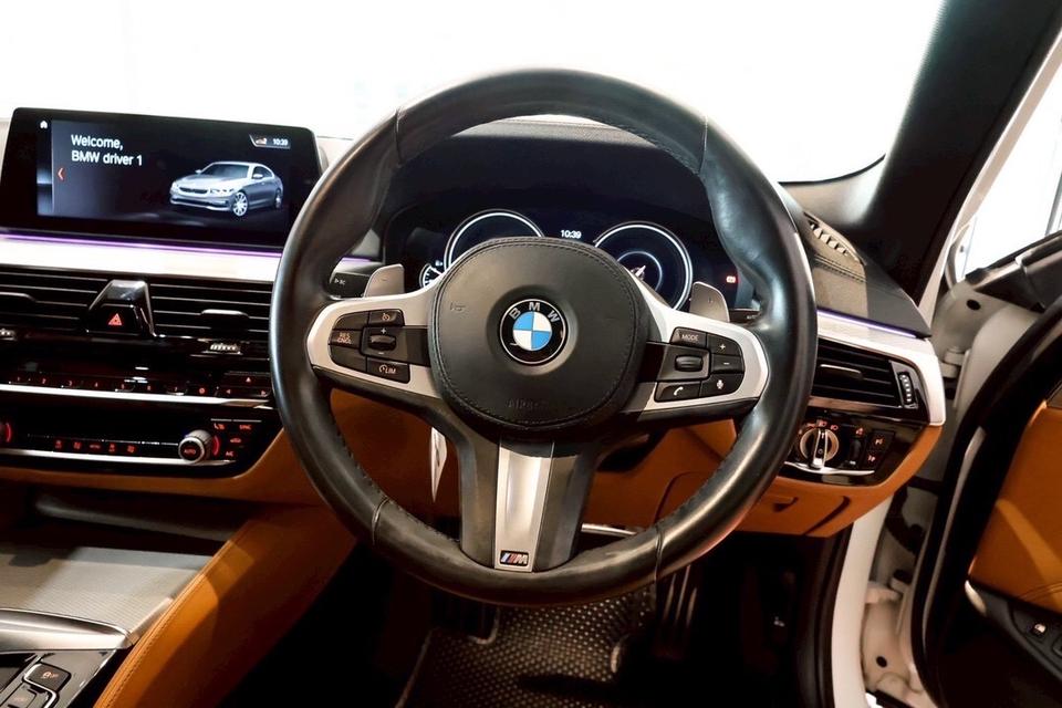 รหัสรถ MMA8751 BMW 530e M Sport ปี 2019 6