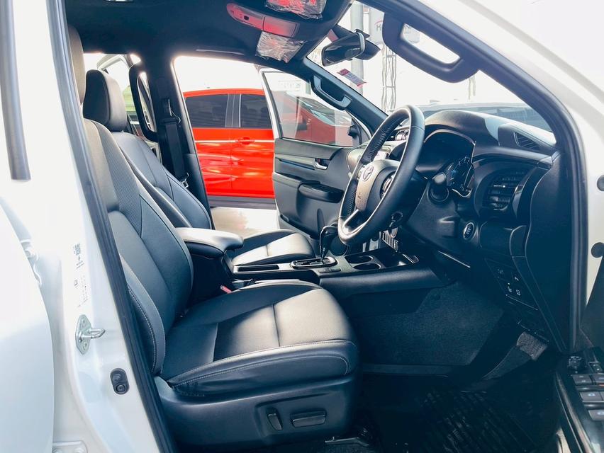 TOYOTA HILUX REVO2.4ROCCO PRERUNNER AUTO 2WD ปี22จด23 สีขาว มือแรก ดูรถได้ที่ตลิ่งชัน กทม.ไมล์แท้ 56,xxxกม.เครื่องดีเซล 2,400cc.ขับ2 พวงมาลัยเพาเวอร์M รูปที่ 12