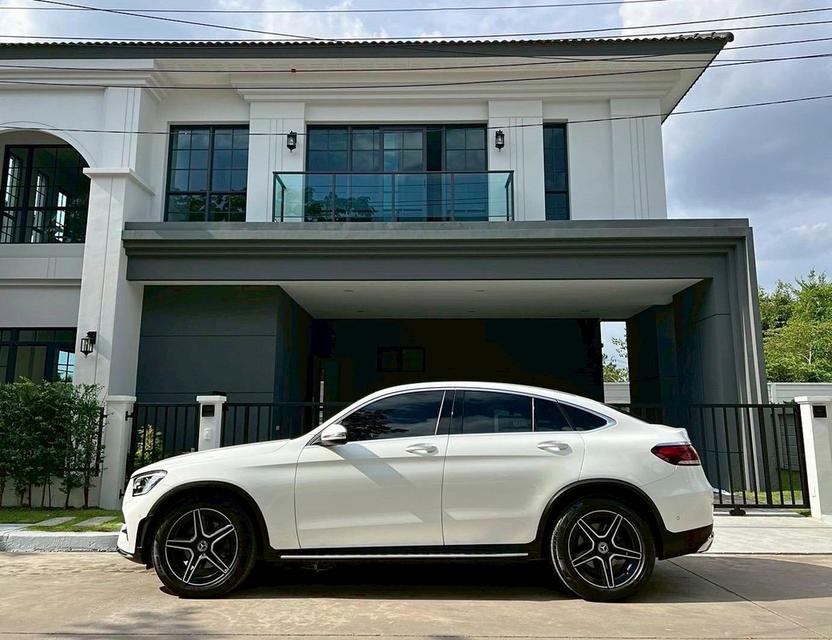 Mercedes-Benz GLC220d Coupe AMG ปี 2021 รูปที่ 6