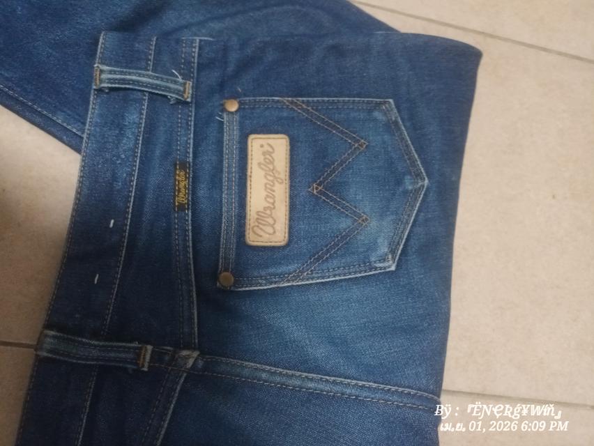 กางเกง ยีนส์ Wrangler แท้  ขาม้า ผ้าหนังไก่ เอว31-32 รูปที่ 2