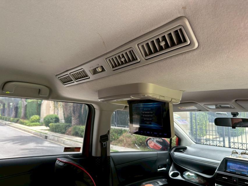 Toyota Sienta Model V 1.5V Dual VVTi / 7AT CVT  14