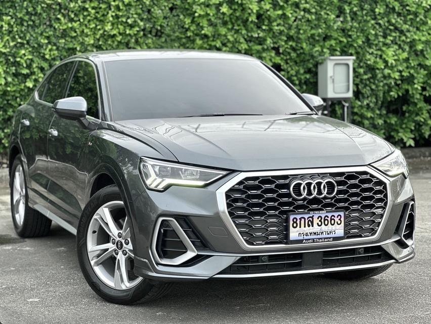Audi Q3 35 TFSI S Line ปี 2021 8
