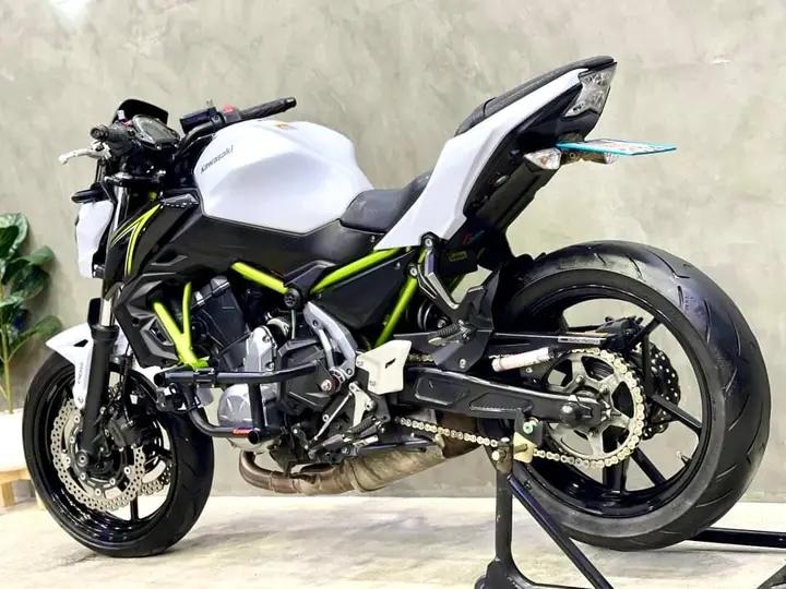 รถบ้านราคาเบาๆ  Kawasaki Z650 3