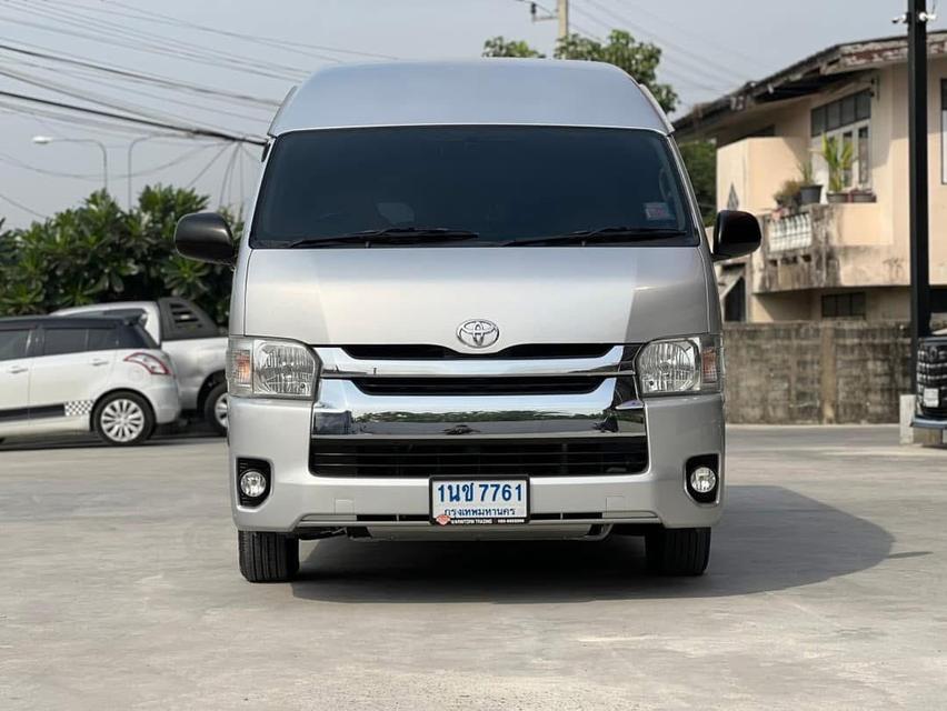 ขาย Toyoya Commuter 3.0 D4D ปี17 2