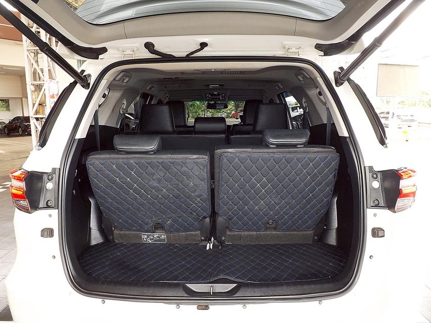 รหัสรถ KCY8558 TOYOTA FORTUNER 2.4V AUTO 4WD ปี 2021 12