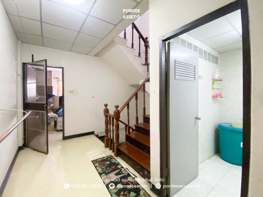 ทาวน์เฮ้าส์ 3 ชั้น หมู่บ้านลัลลี่วิลล์ ลำลูกกา-คลอง 1 ซอยบุญคุ้ม ปทุมธานี : Lully Ville Lumlukka Khlong1   9