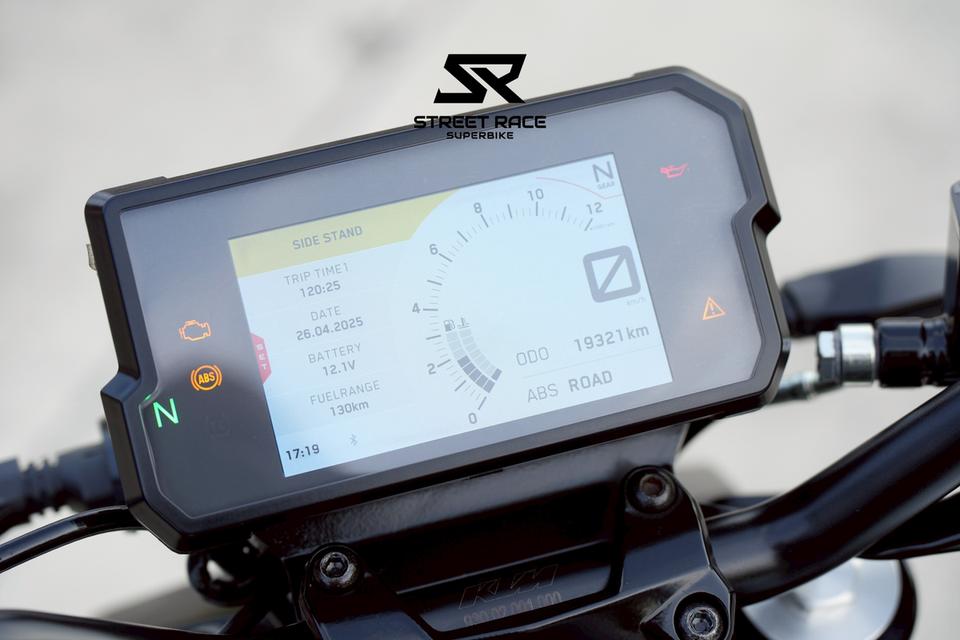 Duke390 2023** – Stunning, Sharp, and Loaded with a Genuine Akrapovic Exhaust!