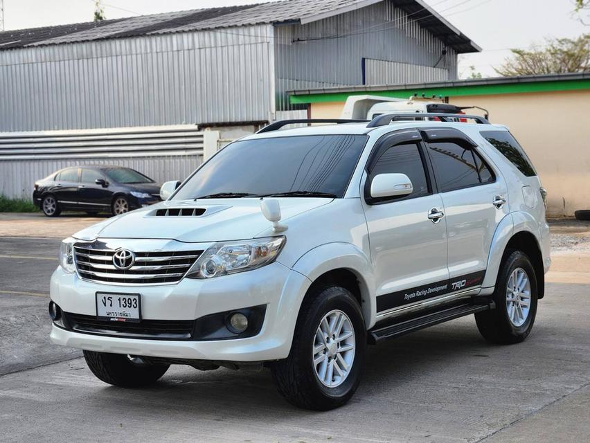 ขาย Toyota Fortuner 3.0V ปี12 2