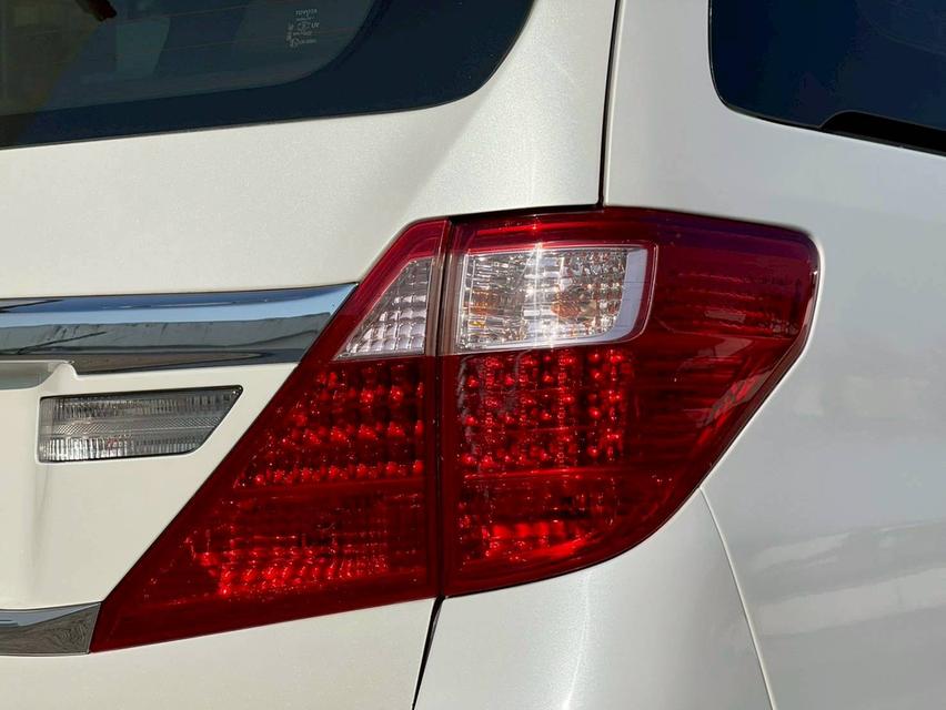 Toyota Alphard 2.4 Hybrid (Top) ปี 2013 จด 2015 รูปที่ 7
