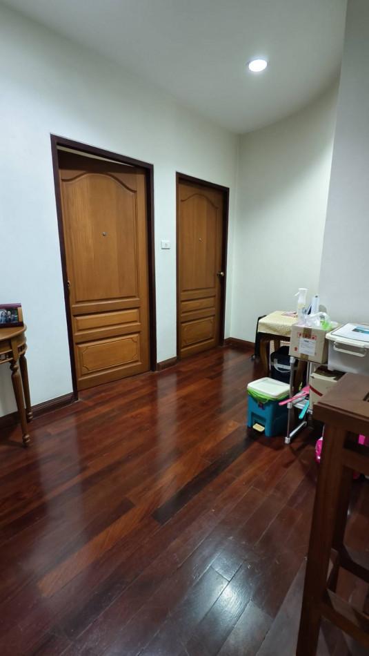 ให้เช่าบ้านเดี่ยว 2 ชั้นครึ่ง ทำเลทองใจกลางลาดพร้าว หลังโรงเรียนพิบูลย์อุปถัมภ์ แยก1 ถ.ลาดพร้าว 48