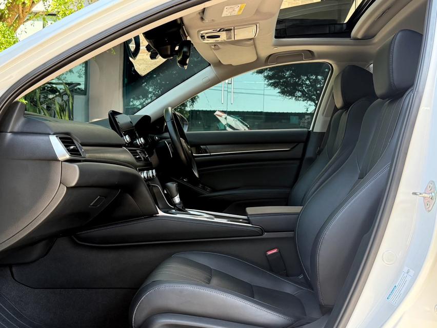 2021 HONDA ACCORD HYBRID TECH รถมือเดียว วิ่งเพียง 33,000 กม สภาพป้ายแดง รถไม่เคยมีอุบัติเหตุครับ 13