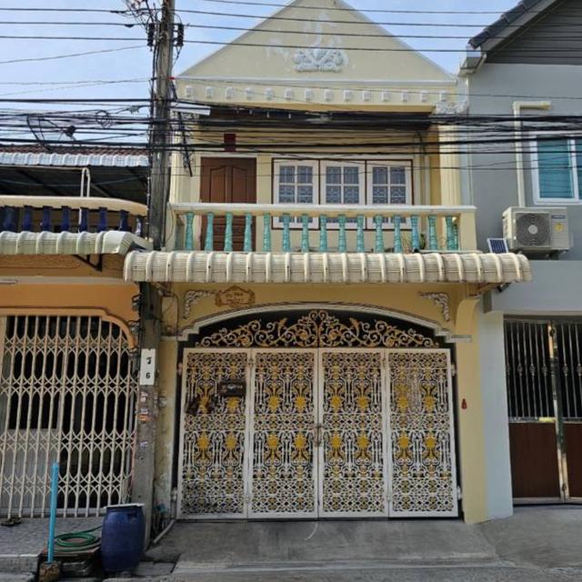 ขายทาวน์เฮ้าส์ 2 ชั้น โครงการสินทวี บางมด พระราม2 ซอย43 (ซอยรพ.บางมด)