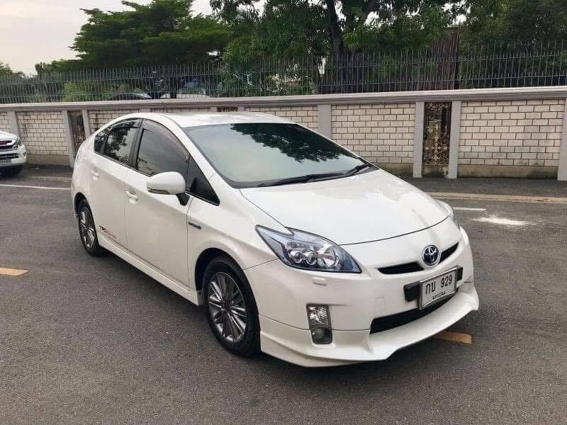 Toyota Prius รถยนต์มือสองราคาประหยัด