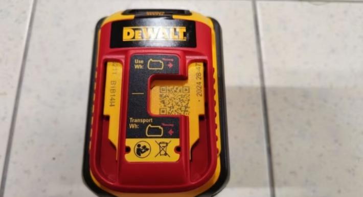 เครื่องมือไร้สาย Dewalt มือสอง ของแท้ราคาจับต้องได้ครับ 14