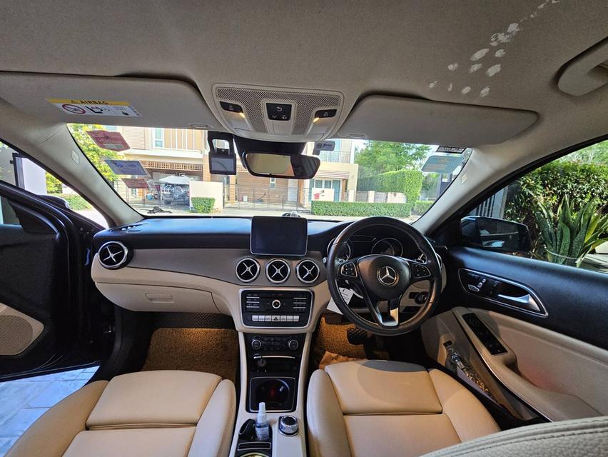 ขายรถยนต์ GLA200 ปี 19 ราคาดีสุด