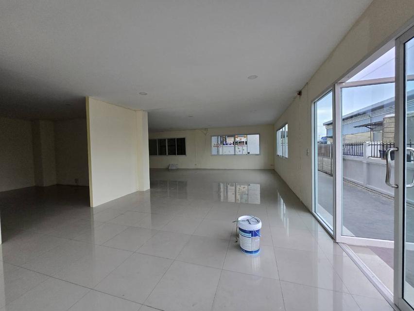โรงงานให้เช่า ผังสีชมพู มีใบรง.4 ขนาด 850 ตร.ม.เมืองสมุทรสาคร 2