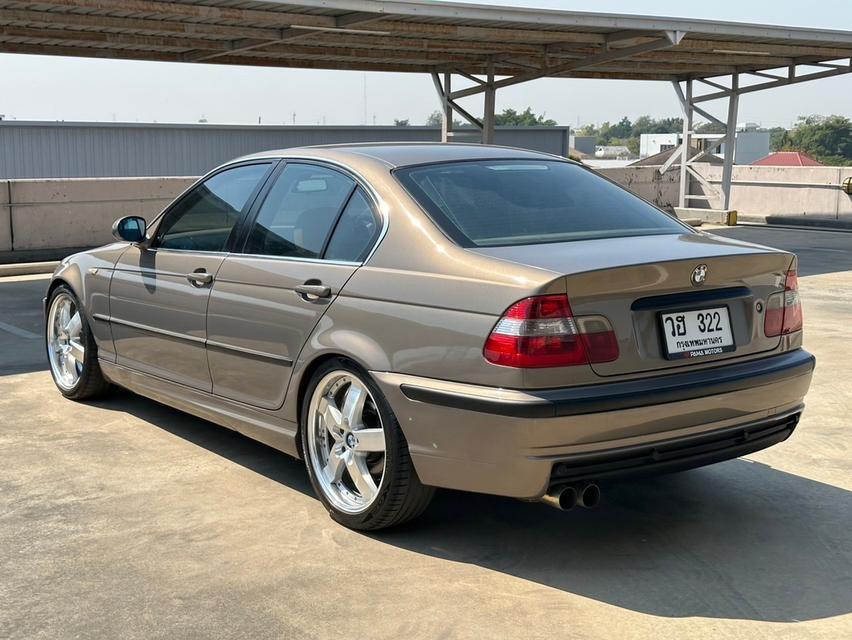 BMW 323i Facelift "โฉมไฟยกแท้" (E46)2.4L 8